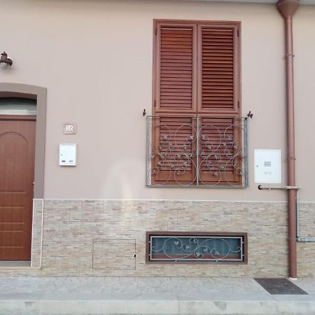 Casa Noga' Apartment Manduria Bagian luar foto