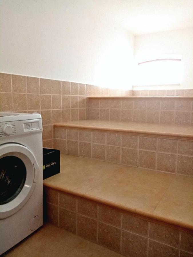 Casa Noga' Apartment Manduria Bagian luar foto