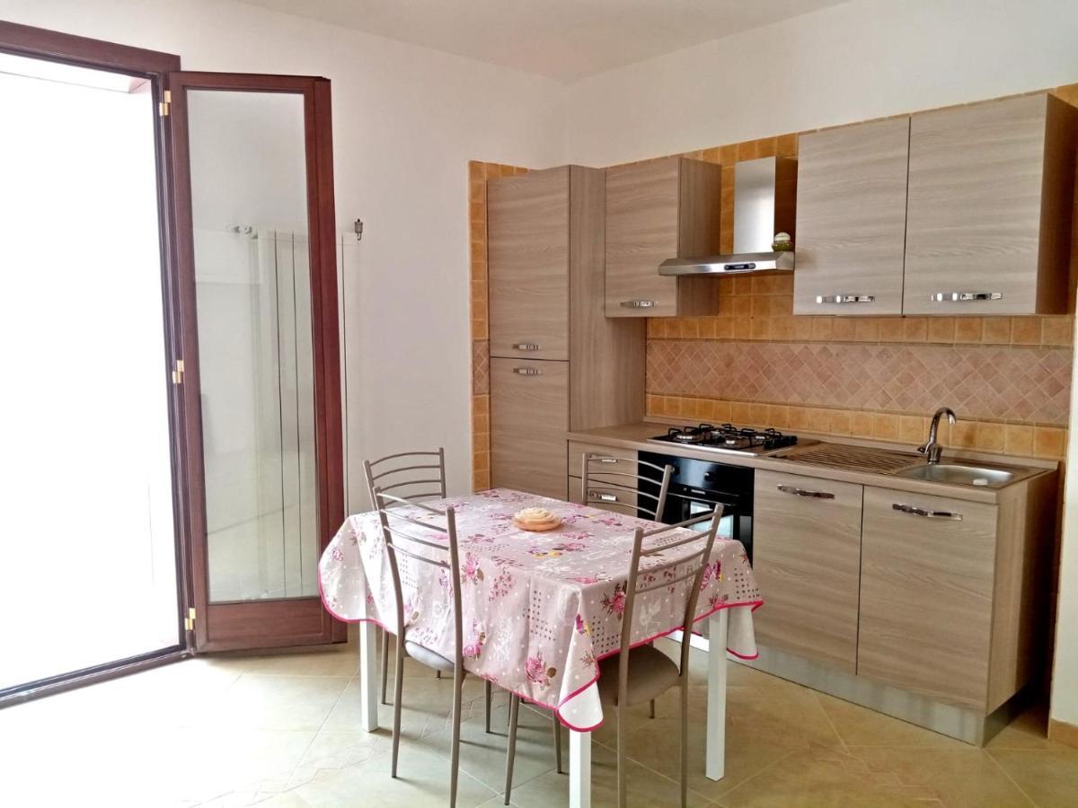 Casa Noga' Apartment Manduria Bagian luar foto