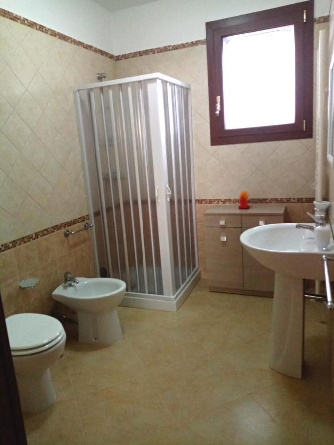 Casa Noga' Apartment Manduria Bagian luar foto