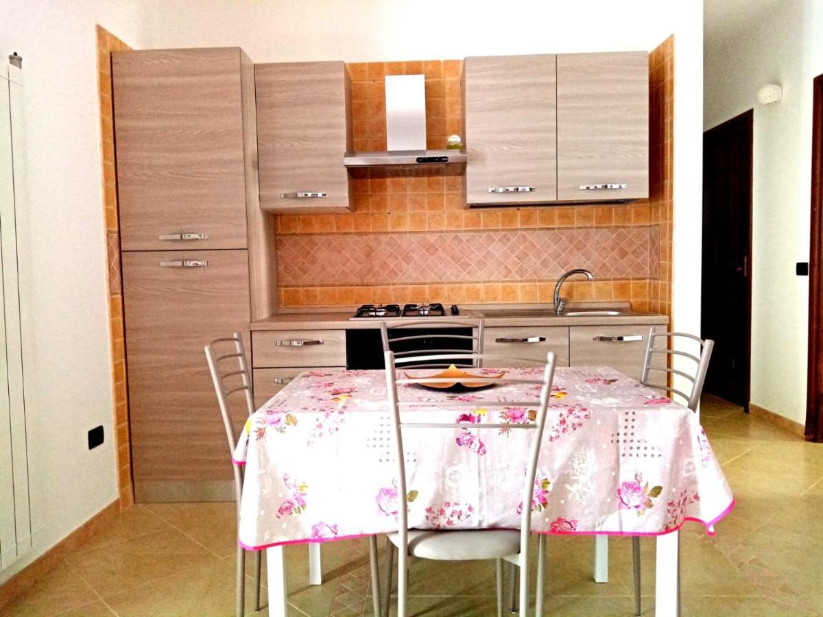 Casa Noga' Apartment Manduria Bagian luar foto
