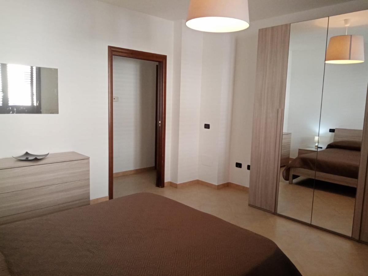 Casa Noga' Apartment Manduria Bagian luar foto